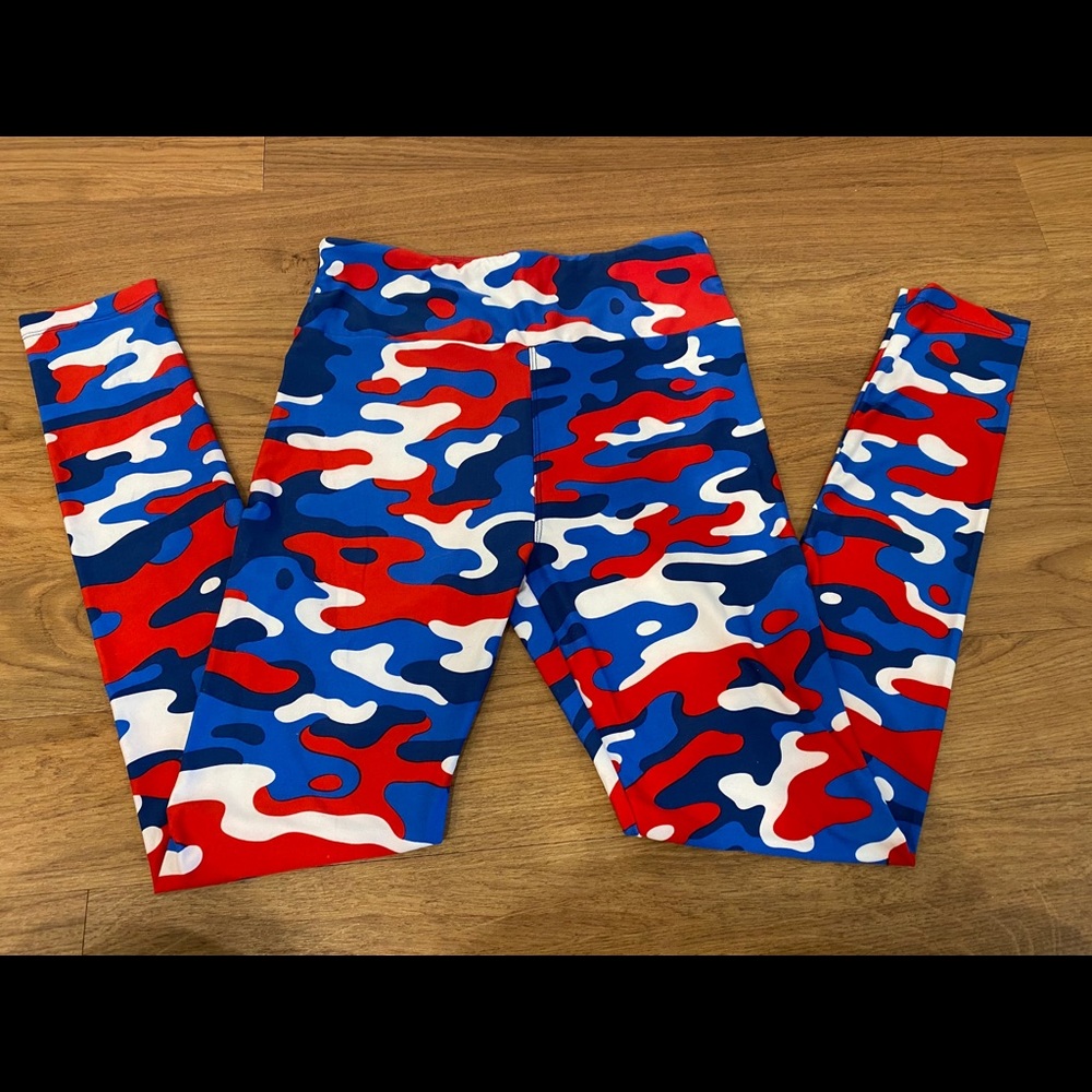 lularoe leggings OS red white and blue camo